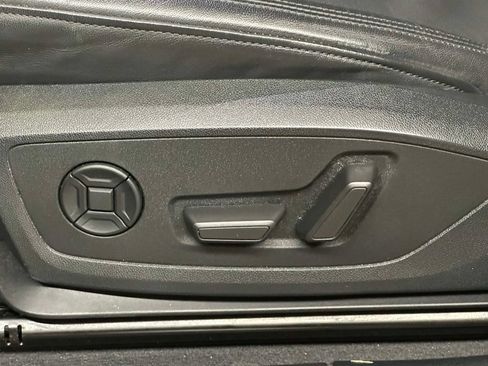 Used 2023 Audi Q3 2.0T Premium w/ Convenience Package AWD/4WD image 12