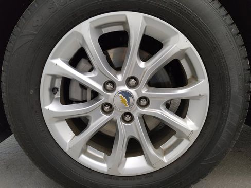 Used 2020 Chevrolet Equinox LS FWD image 31