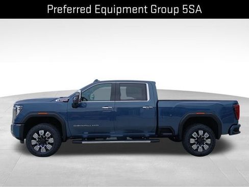New 2026 GMC Sierra 2500 Denali w/ Denali Reserve Package AWD/4WD image 2