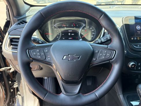 Used 2024 Chevrolet Equinox RS FWD image 10