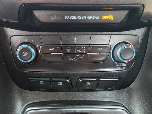 Used 2019 Ford Transit Connect XL image 35