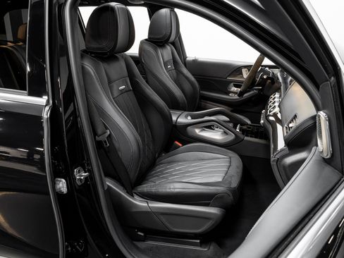 Used 2022 Mercedes-Benz GLS 63 AMG 4MATIC image 19