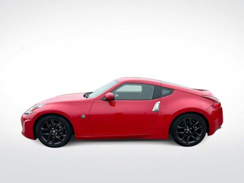 Used 2020 Nissan 370Z Coupe image 5