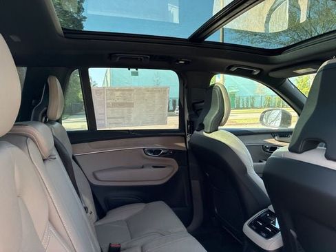 New 2026 Volvo XC90 T8 Ultra w/ Protection Package Premier AWD/4WD image 26