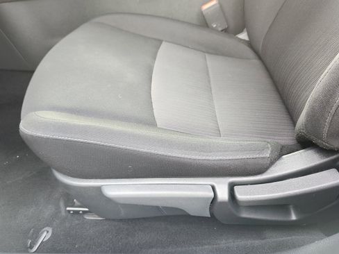 Used 2023 Nissan Sentra SV image 31