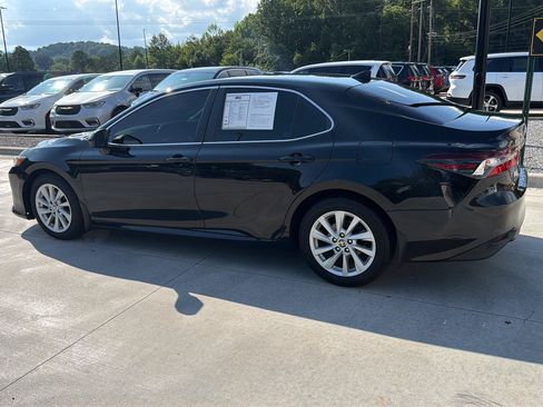 Used 2023 Toyota Camry LE FWD image 6