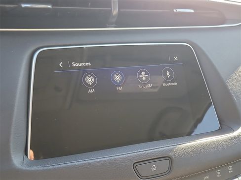 Used 2022 Cadillac XT4 Premium Luxury w/ Safety Alert Package image 22