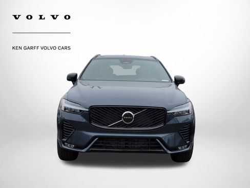 New 2026 Volvo XC60 B5 Core AWD/4WD image 9