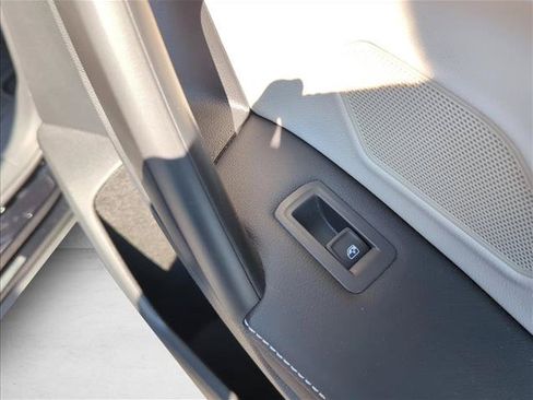 Certified 2023 Volkswagen Tiguan S FWD image 29
