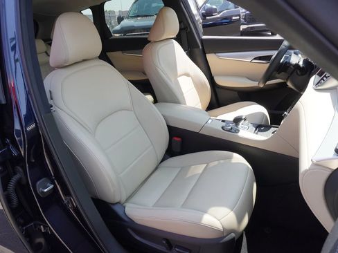 Used 2020 INFINITI QX50 Luxe FWD image 12