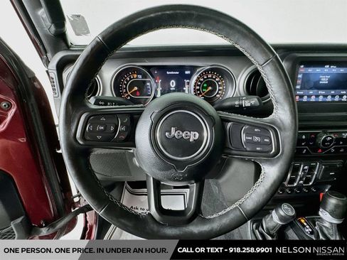 Used 2021 Jeep Gladiator Sport AWD/4WD image 11