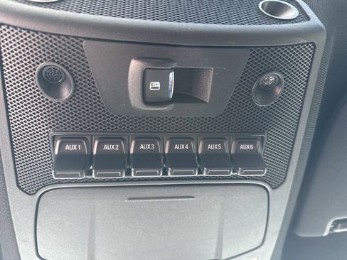 Used 2020 Ford F250 Platinum w/ FX4 Off-Road Package image 26