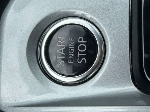 Used 2025 Nissan Altima 2.5 SV FWD image 24
