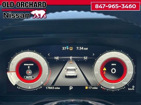 Used 2023 Nissan Pathfinder Platinum image 21