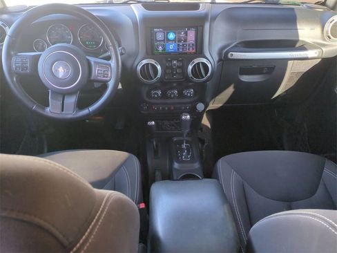 Used 2016 Jeep Wrangler Unlimited Sahara w/ Dual Top Group image 22