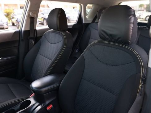Used 2016 Kia Soul + FWD image 9