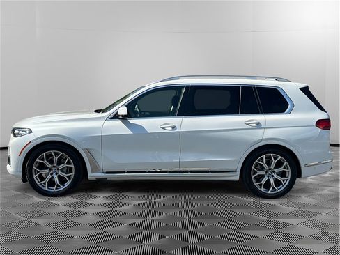 Used 2021 BMW X7 xDrive40i w/ Premium Package AWD/4WD image 2