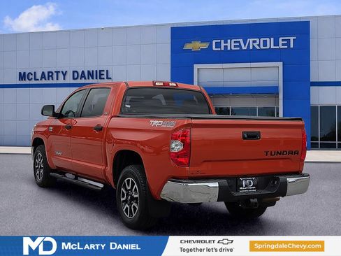 Used 2018 Toyota Tundra SR5 w/ TRD Off Road Package AWD/4WD image 4