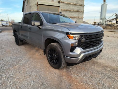 New 2026 Chevrolet Silverado 1500 Custom AWD/4WD image 2