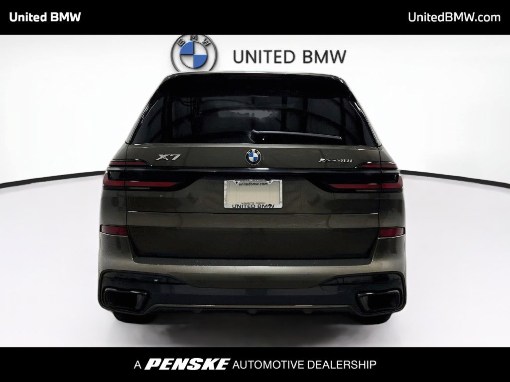 Used 2025 BMW X7 xDrive40i w/ M Sport Package AWD/4WD image 6