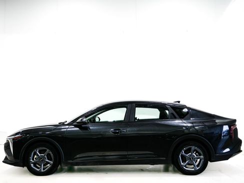 Used 2025 Kia K4 FWD image 5