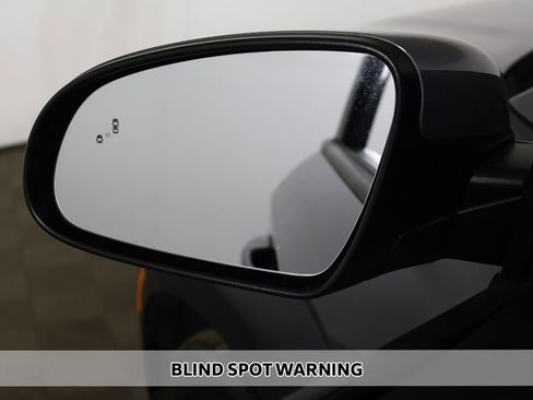 Used 2021 Hyundai Kona Limited w/ Cargo Package FWD image 4