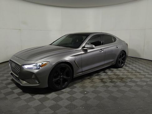Used 2020 Genesis G70 2.0T w/ Prestige Package RWD image 11