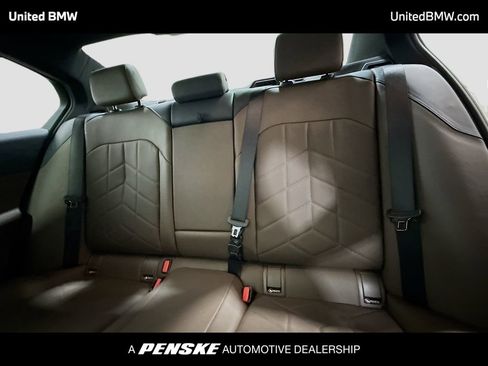 Used 2025 BMW i5 xDrive40 w/ Premium Package image 13