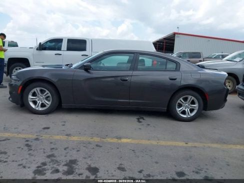 Used 2021 Dodge Charger SXT RWD image 13