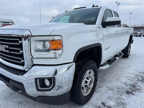 Used 2015 GMC Sierra 2500 SLE image 9