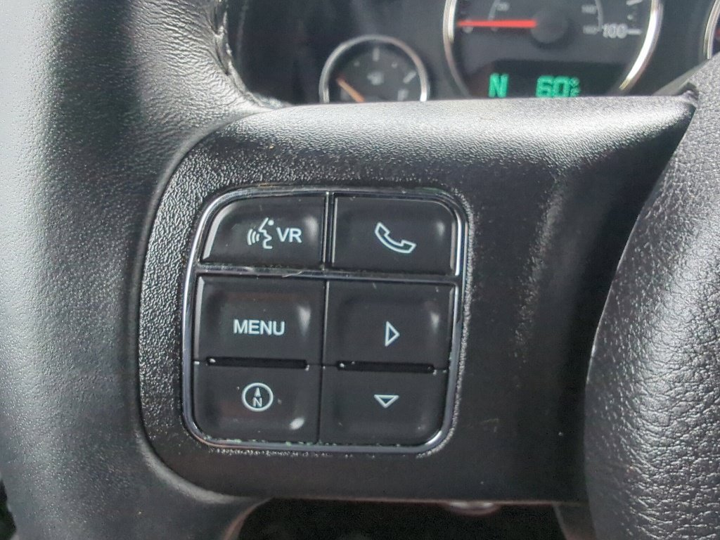 Used 2013 Jeep Wrangler Unlimited Sahara w/ Connectivity Group AWD/4WD image 17