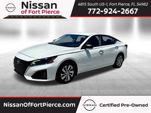 Certified 2025 Nissan Altima 2.5 S FWD image 1