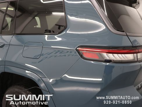 New 2026 Jeep Grand Cherokee L Limited image 37