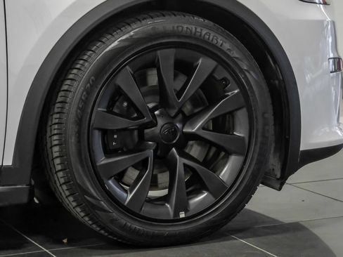 Used 2022 Tesla Model X AWD/4WD image 75