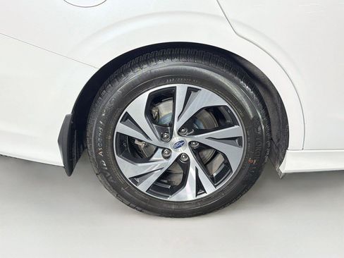 Used 2023 Subaru Legacy Premium AWD/4WD image 33
