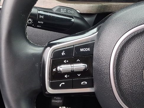 Certified 2023 Kia Sorento S AWD/4WD image 21