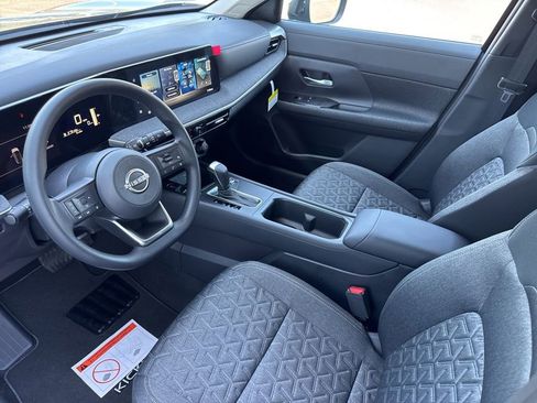 New 2026 Nissan Kicks SV image 10