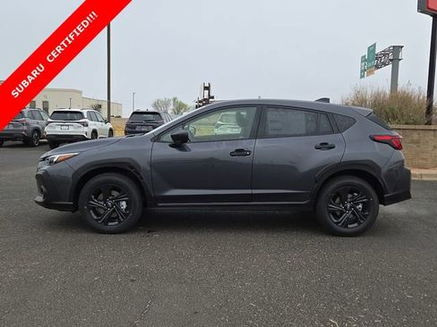 Used 2025 Subaru Crosstrek 2.0i image 2