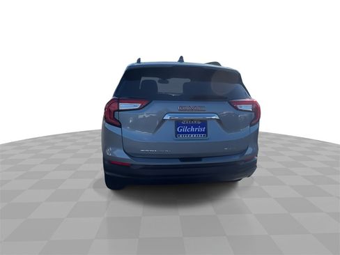 Used 2024 GMC Terrain SLE w/ Driver Convenience Package image 7