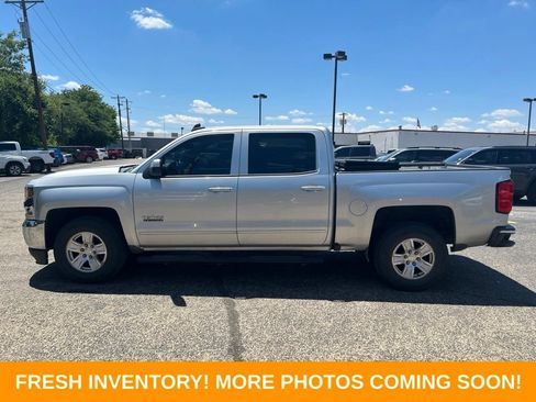 Used 2018 Chevrolet Silverado 1500 LT w/ LT Eassist Package RWD image 5