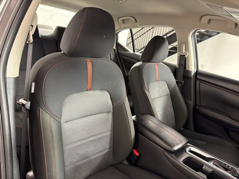 Used 2025 Nissan Sentra SR w/ Midnight Edition FWD image 23