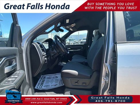 Used 2024 RAM 2500 Big Horn w/ Bed Utility Group AWD/4WD image 11