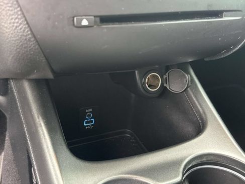 Used 2017 Dodge Journey SE w/ Flexible Seating Group FWD image 37