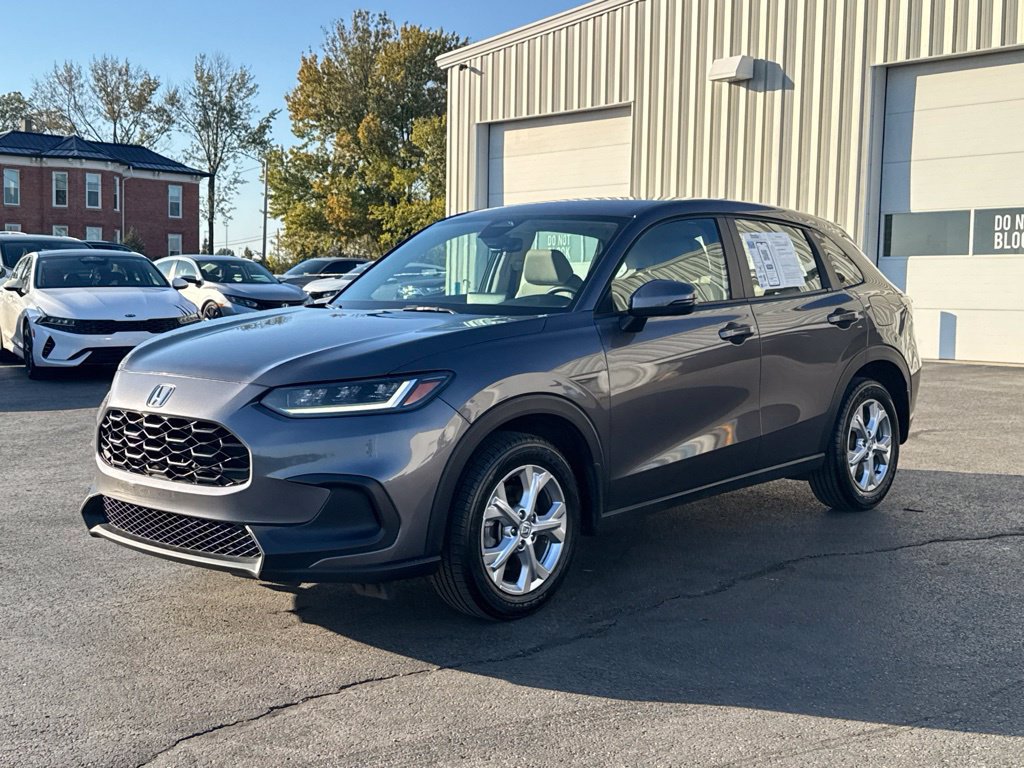 Used 2024 Honda HR-V LX image 3