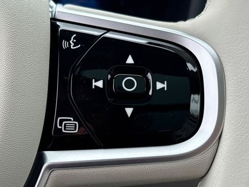 New 2026 Volvo XC60 T8 Ultra w/ Protection Package Premier AWD/4WD image 29