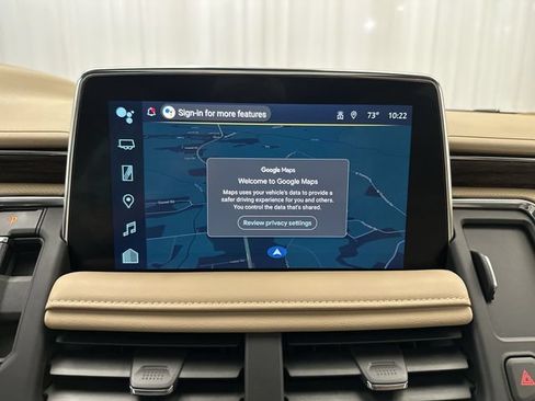 Used 2024 Chevrolet Suburban Premier w/ Advanced Technology Package AWD/4WD image 22