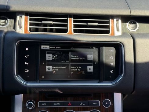 Used 2016 Land Rover Range Rover image 18