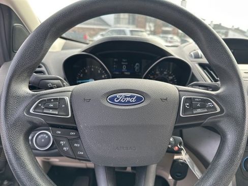Used 2018 Ford Escape SE image 7