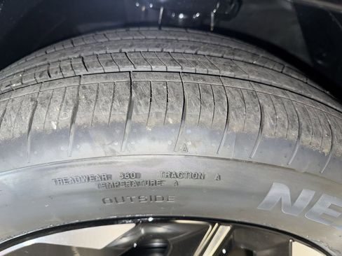 New 2025 Kia EV6 Wind image 11