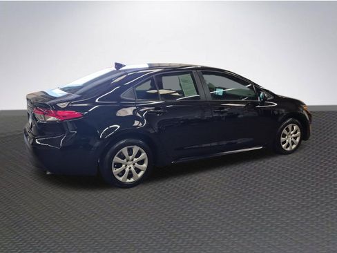 Used 2026 Toyota Corolla LE FWD image 4